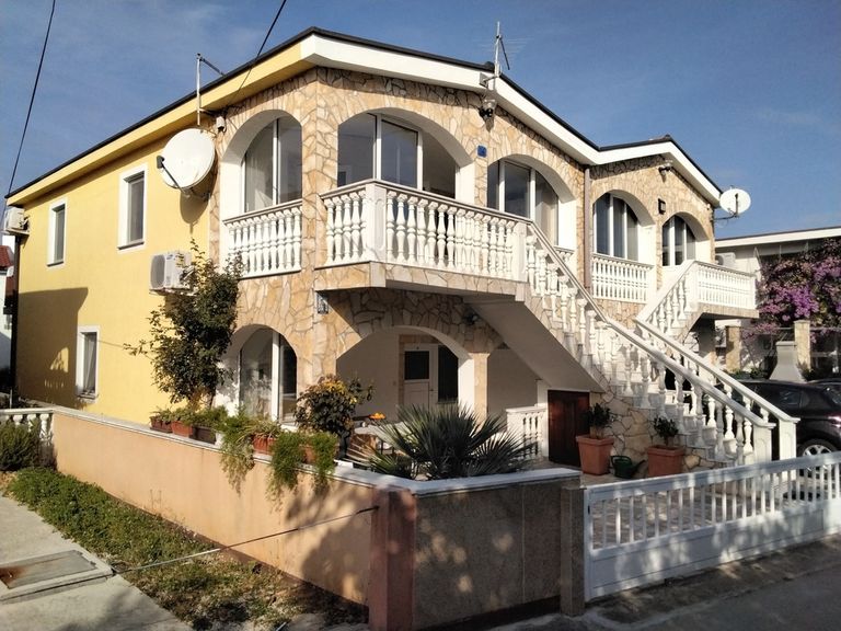 Apartment im Haus AIDA auf der Sonneninsel Vir / Zadar zu vermieten.
